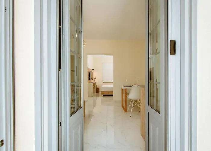 아파트 Emeli 하니아