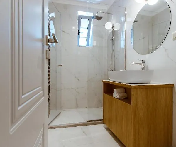 아파트 Emeli 하니아